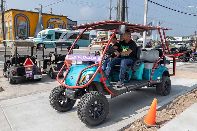 4-Seater vs 8-Seater Golf Carts: Which is Right for Your SPI Trip