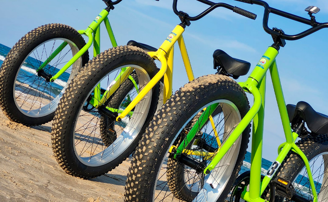 Beach Bikes vs Regular Bikes: Which Rental Is Best for SPI?